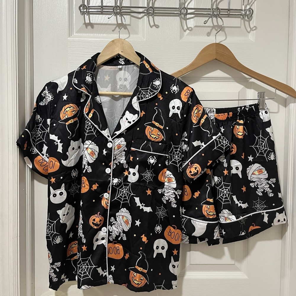 Halloween Pajama Set Womens S Ghost Pumpkin Mummies Print Button Top & Shorts
